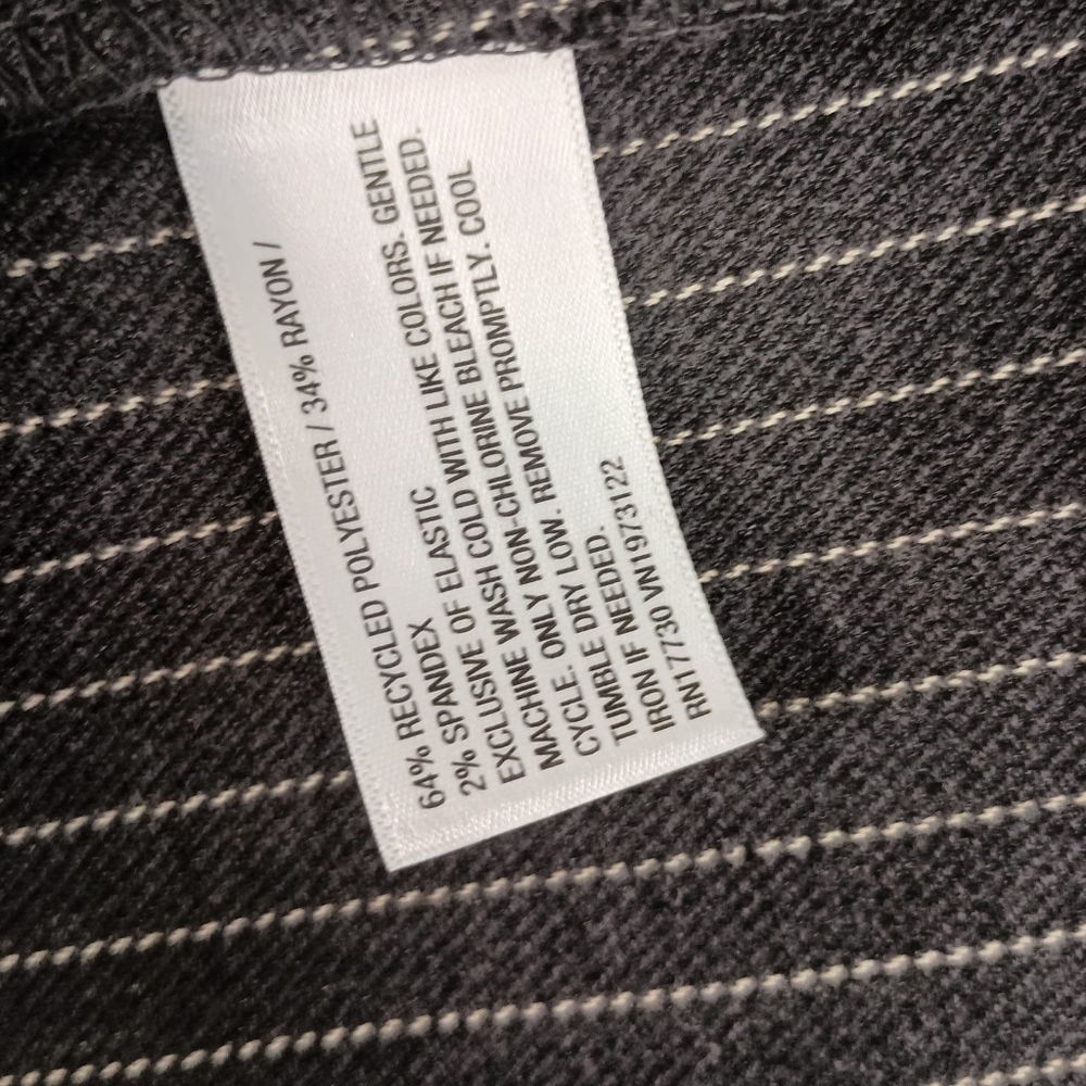 NWT Ava & Viv Gray Pinstripe Sleeveless Dress Size 1X - Picture 5 of 7